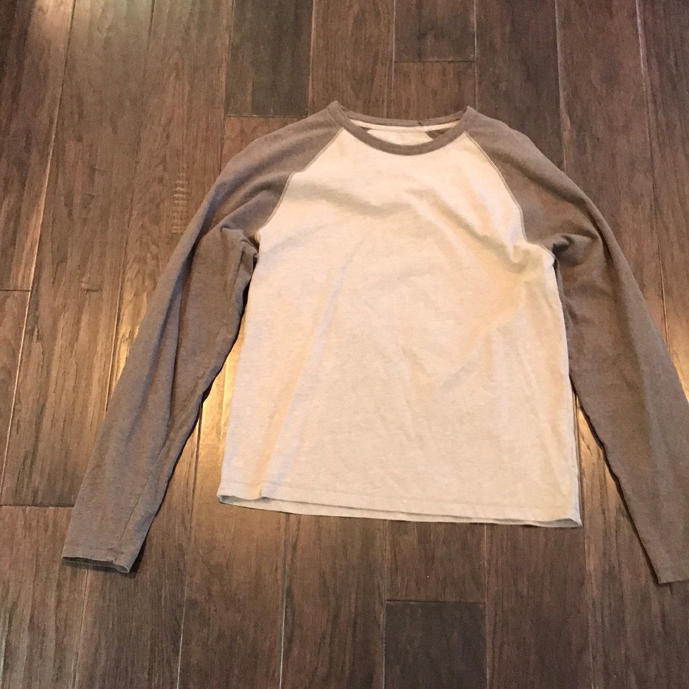 Men’s size small long sleeved Banana Republic